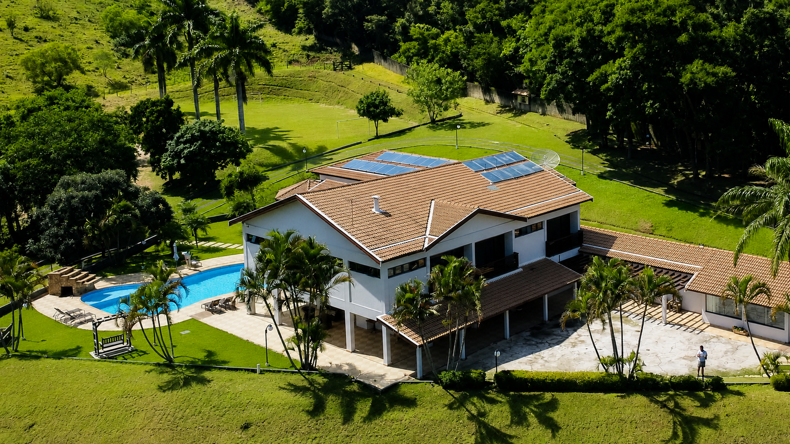Costa Rielli: Pôr do Sol Romântico em Águas de Lindóia